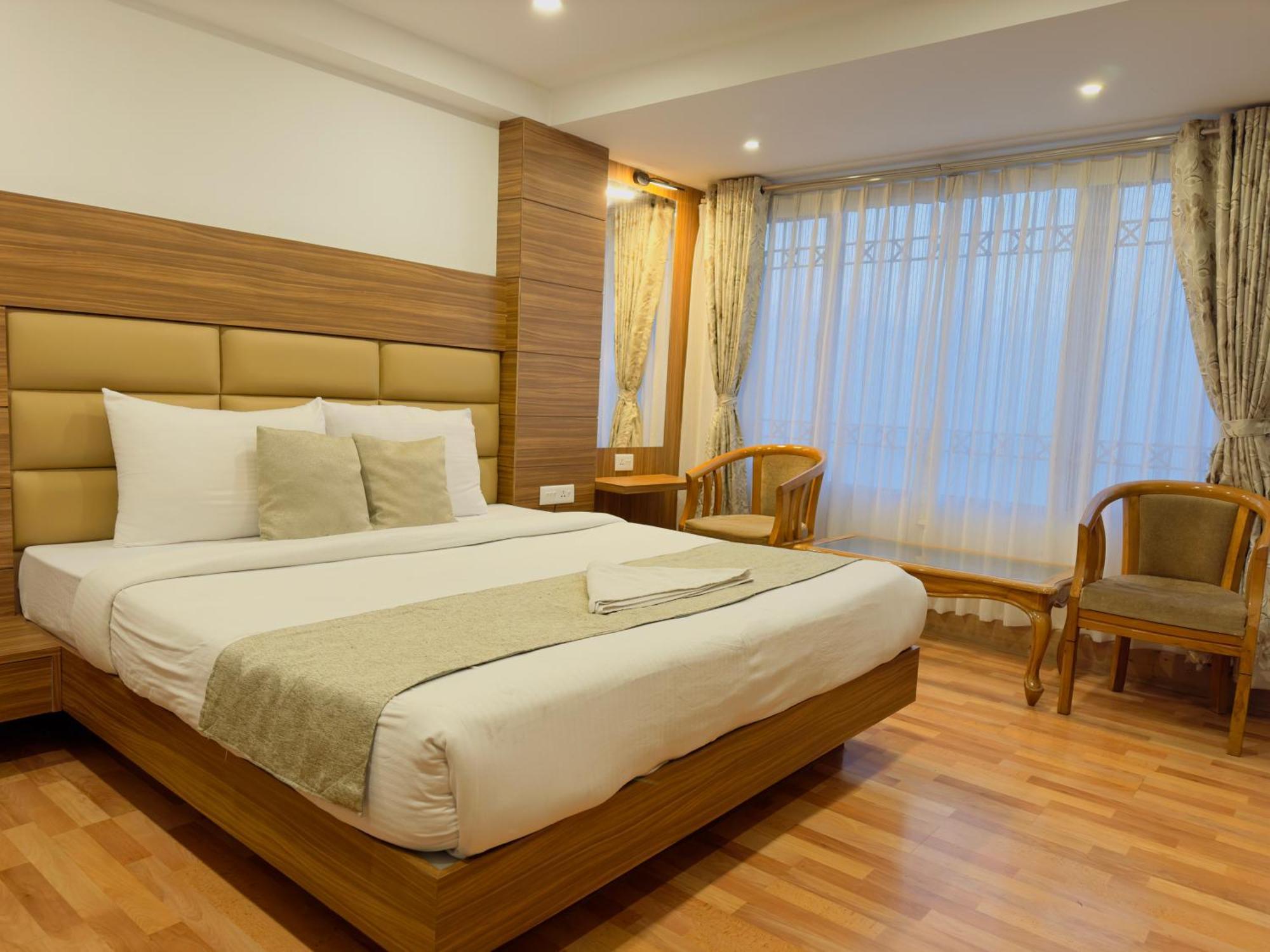 Hotel Bella Vista Darjeeling Near Drc Paid Paking Exterior photo
